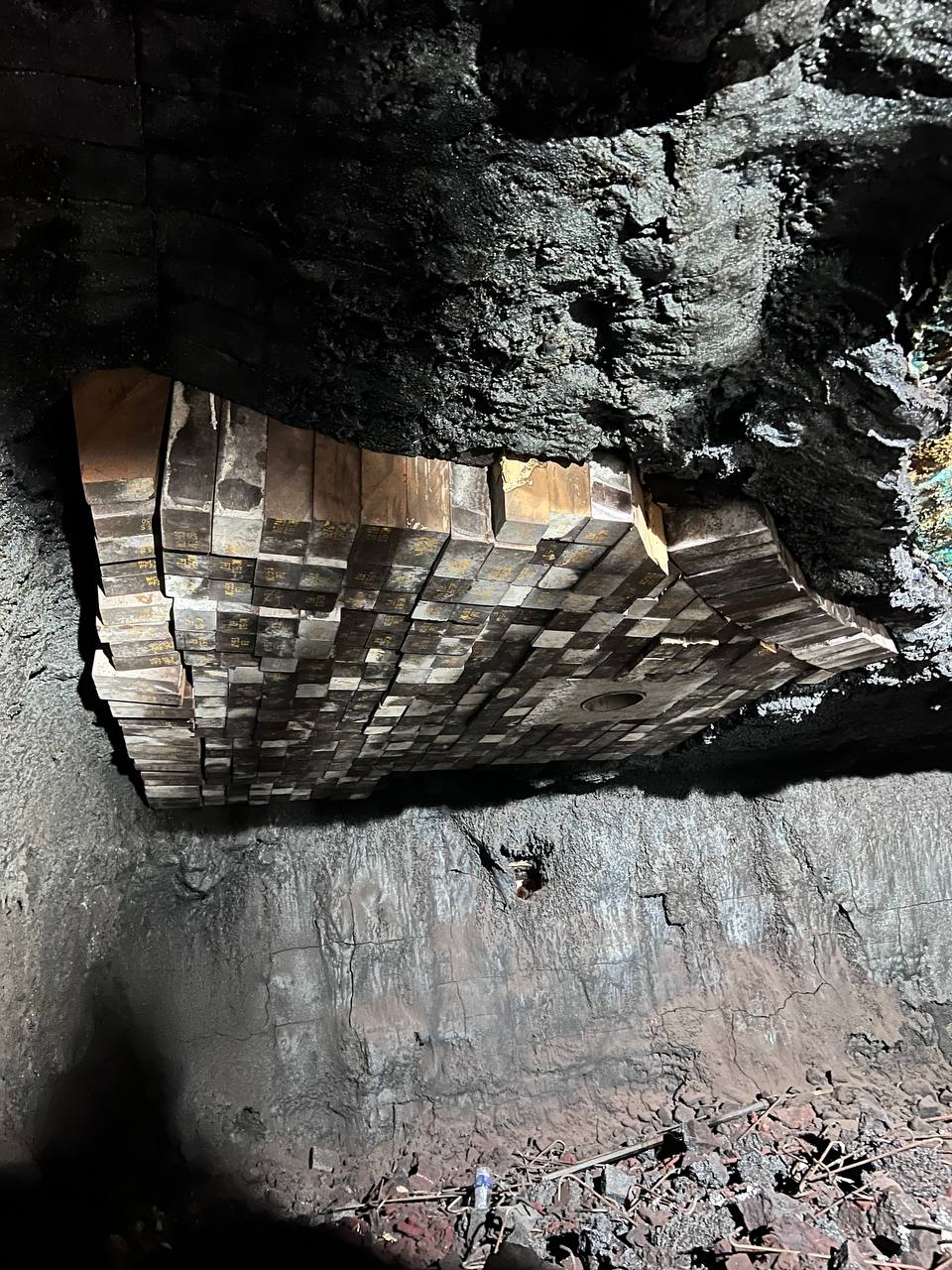 تعمیرات نسوز سقف فلش سرچمشه ۱۴۰۴